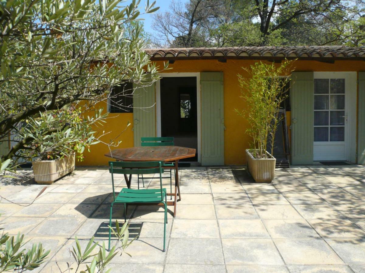 Chambres D'Hotes De La Gardy Eyragues ภายนอก รูปภาพ